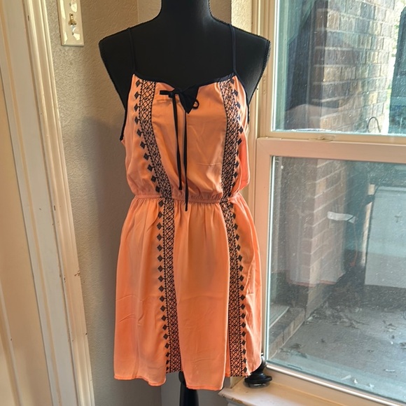 Orange Mini Sundress with Spaghetti Straps for Casual Wear - Picture 1 of 4